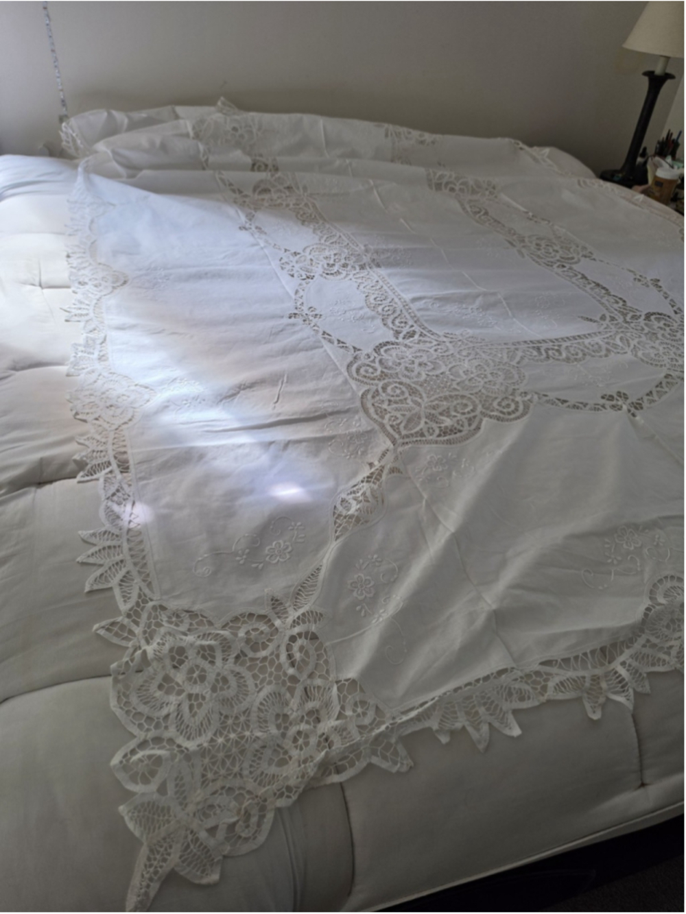 Vtg White Fabric Banquet Tablecloth 136"x65" & 12 Napkins NOS Deadstock Lace